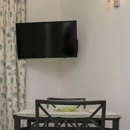 Konukevi Casa Pamela 4*